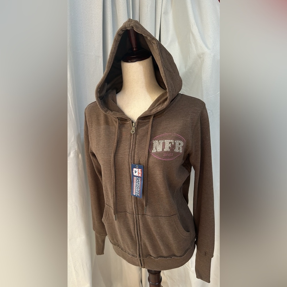 NEW! NFR National Finals Rideo zip up Hoodie sweatshirt. MEDIUM